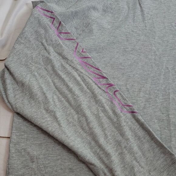 𝅺DKNY Sport Womens size XL Hooded Gray Long Sleeved Crop Top - Picture 2 of 6